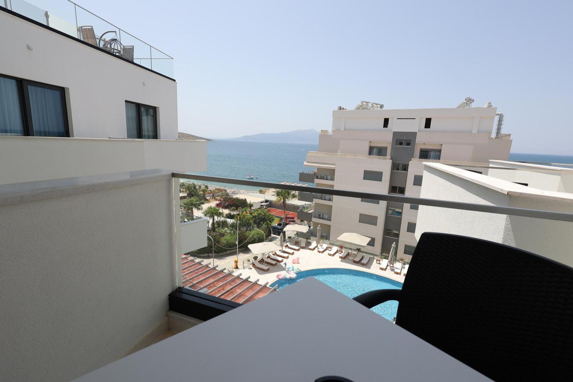 Harbour Hotel Sarande Exterior photo