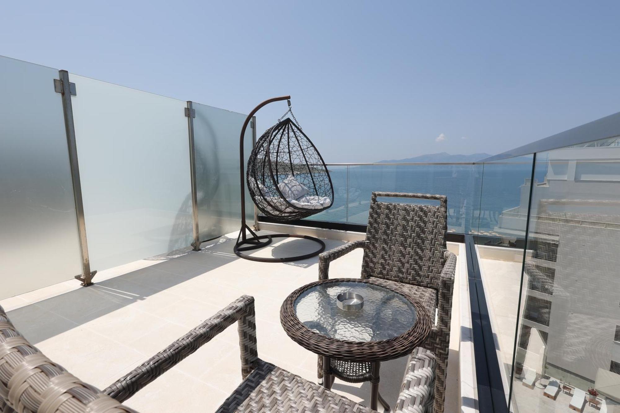 Harbour Hotel Sarande Exterior photo