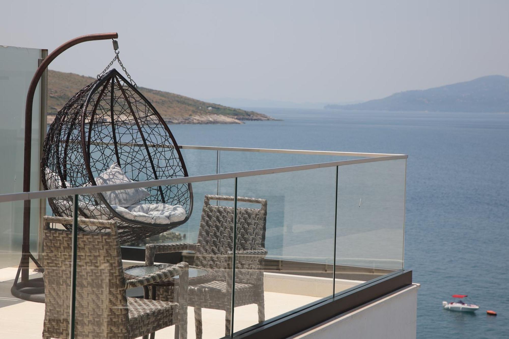 Harbour Hotel Sarande Exterior photo