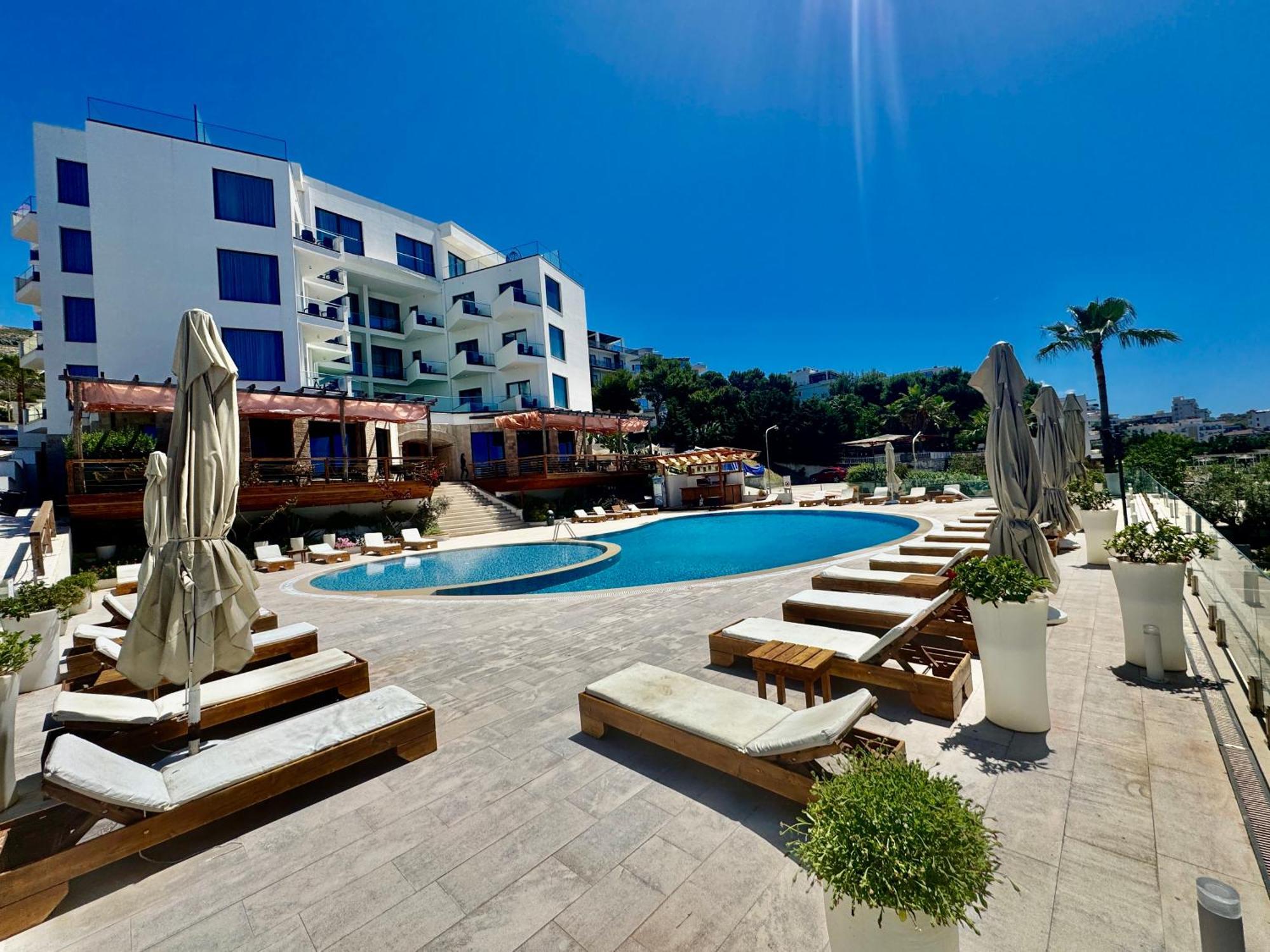Harbour Hotel Sarande Exterior photo