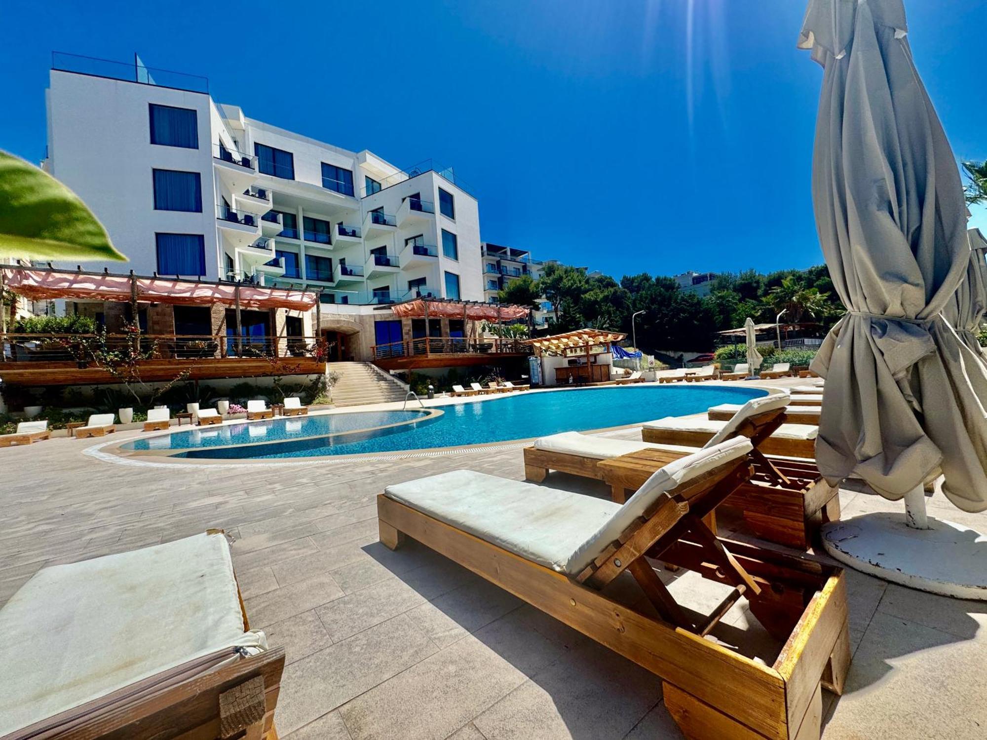 Harbour Hotel Sarande Exterior photo